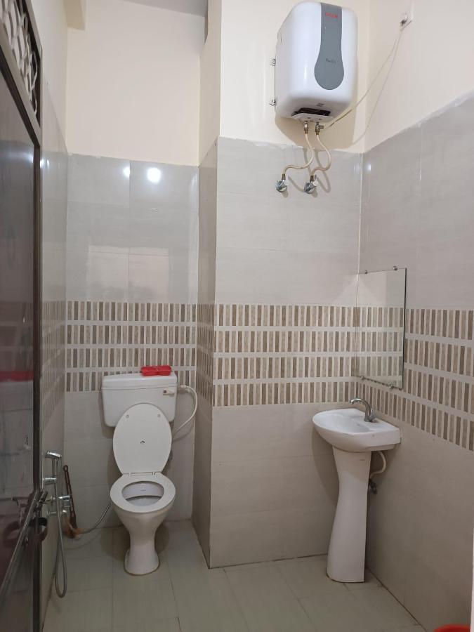 Kamla Guest House Kushinagar ภายนอก รูปภาพ